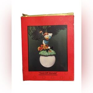 "Teed-Off-Donald" 1994 Enesco Treasury of Christmas MICKEY & CO Ornament